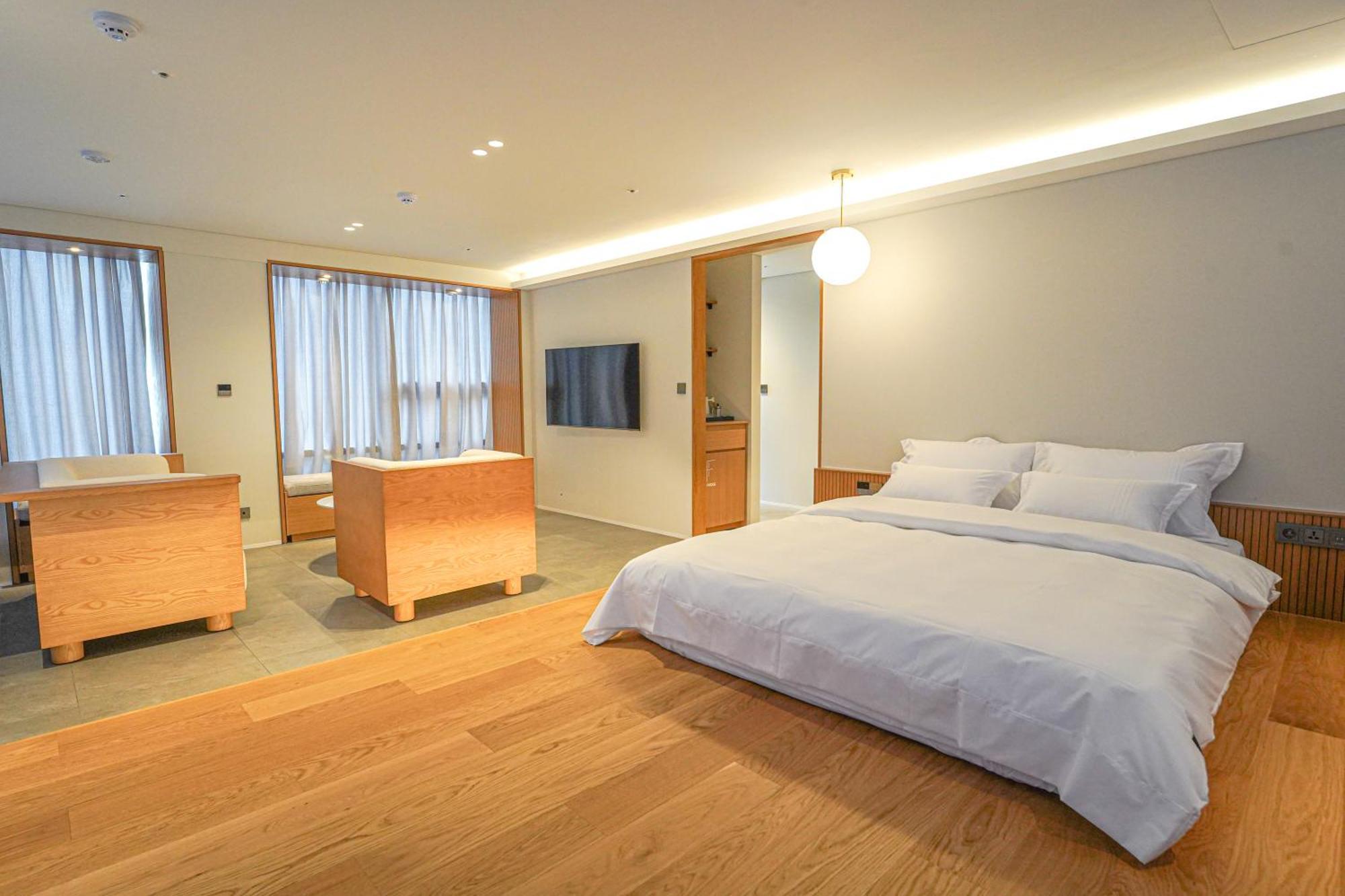 Hotel Ground27 Busan Exteriör bild
